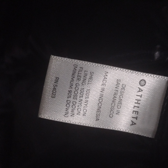 Athleta Black Puffer Jacket Women's Size Small - Picture 10 of 12